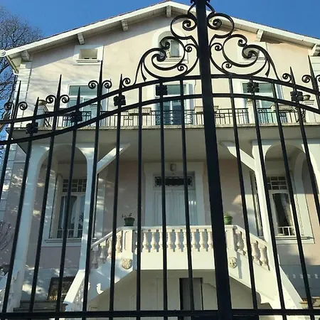 Molinie Vila
